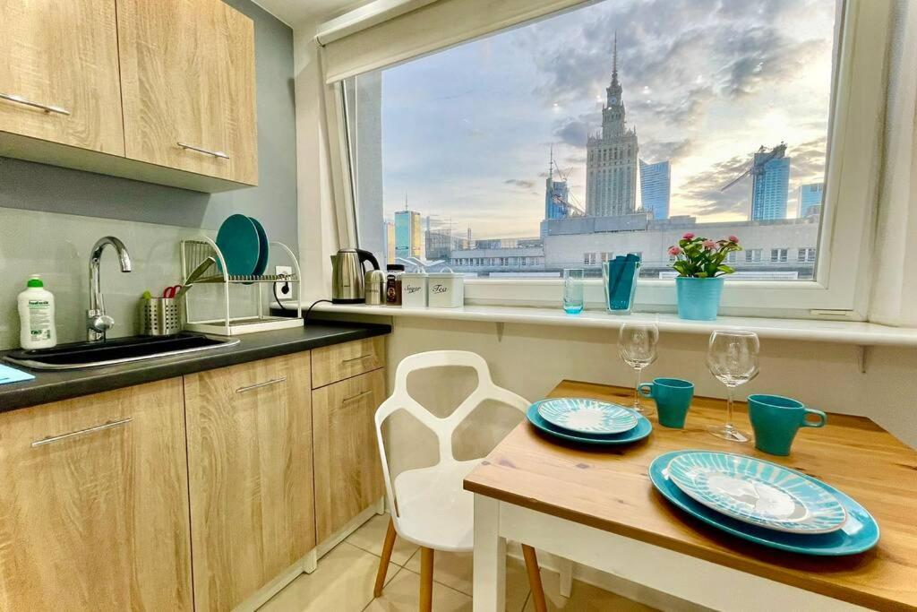 Apartamento GOLD 3 Metro x2 WiFi 300 Mbs 60'TV Netflix HBO AppleTV+ Varsovia Exterior foto